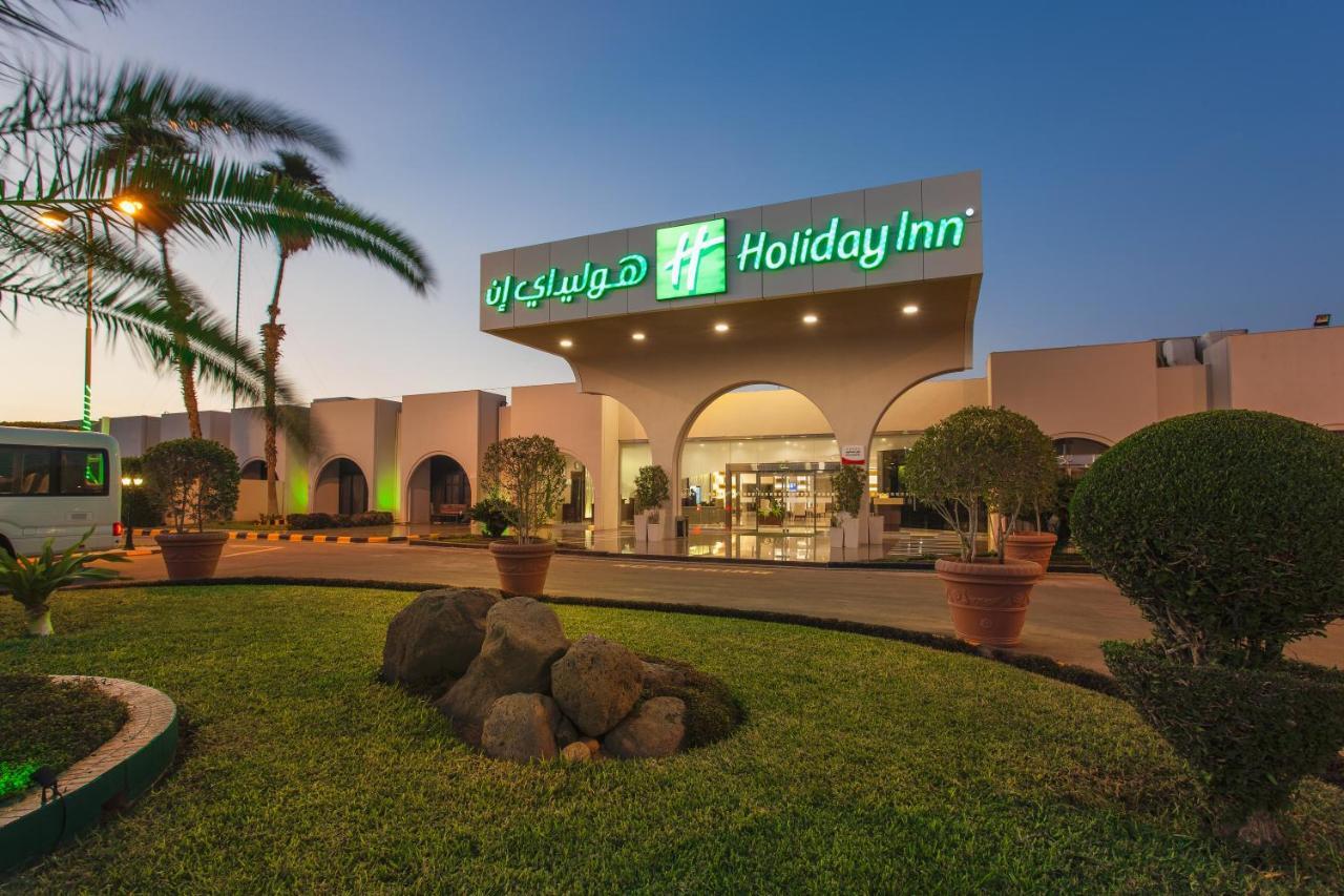 Holiday Inn Yanbu By Ihg Exterior photo