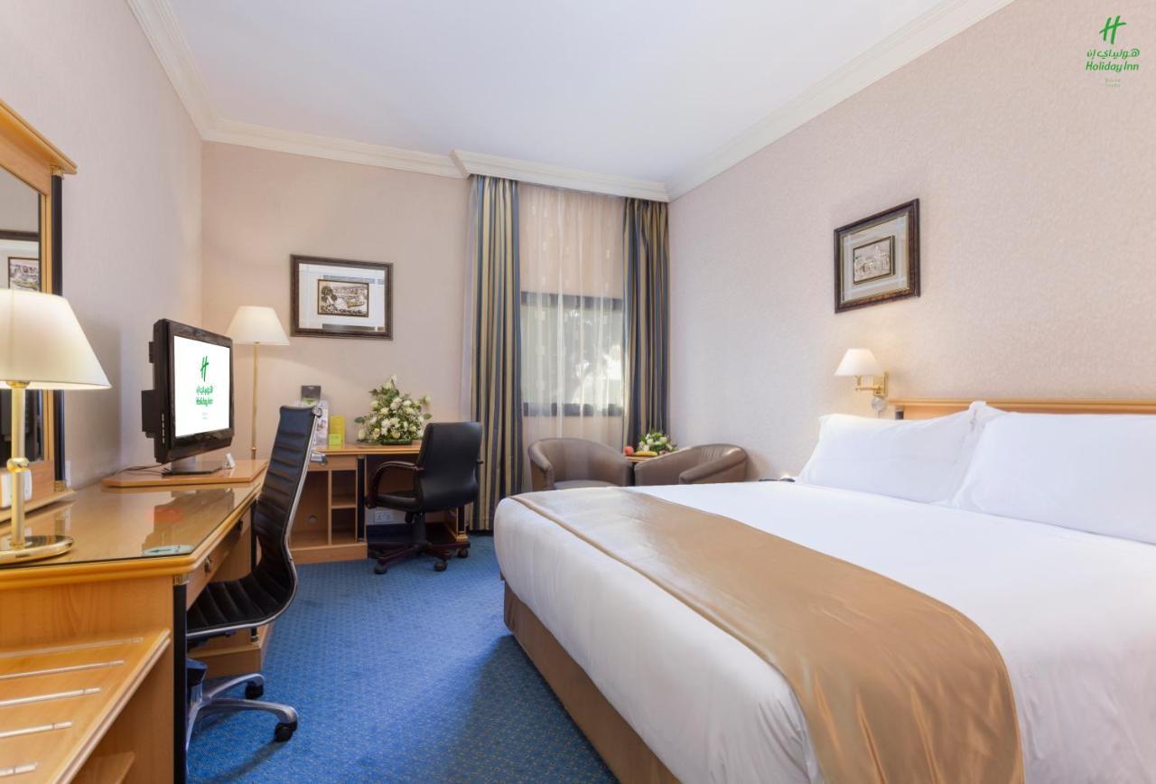 Holiday Inn Yanbu By Ihg Exterior photo